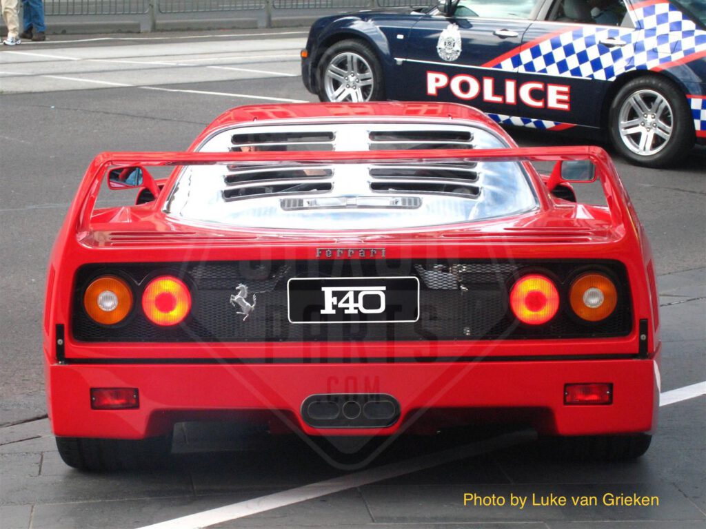 Ferrari F40 rear panel