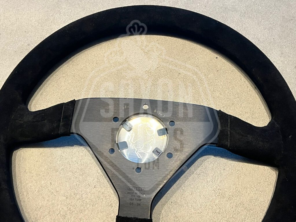 MOMO Ferrari F40 GTE steering wheel