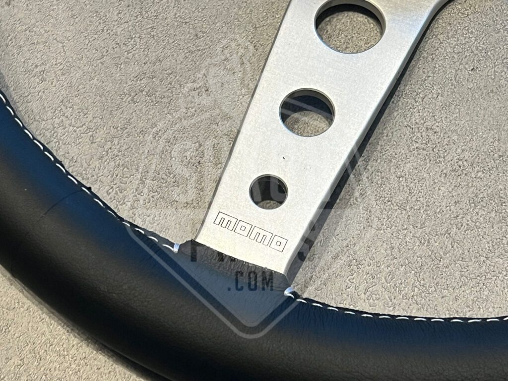 Ferrari Momo 246 steering wheel 740592