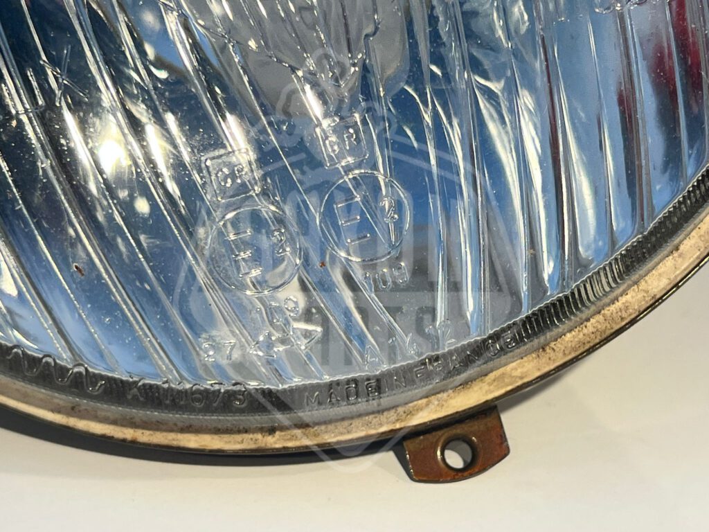 Marchal Equilux 109 headlamps Ferrari 250