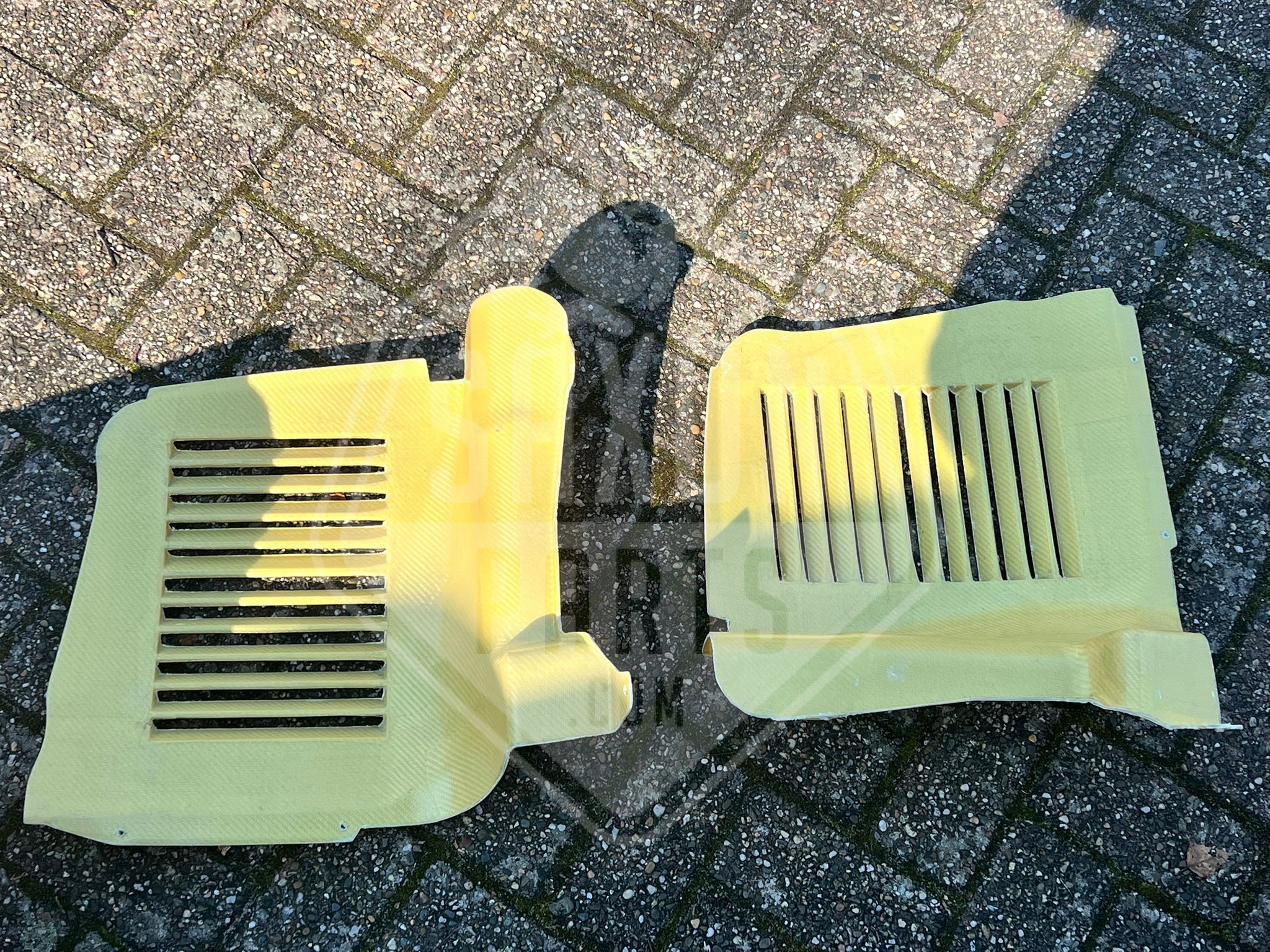 Ferrari 360 GT Kevlar fender liner kit