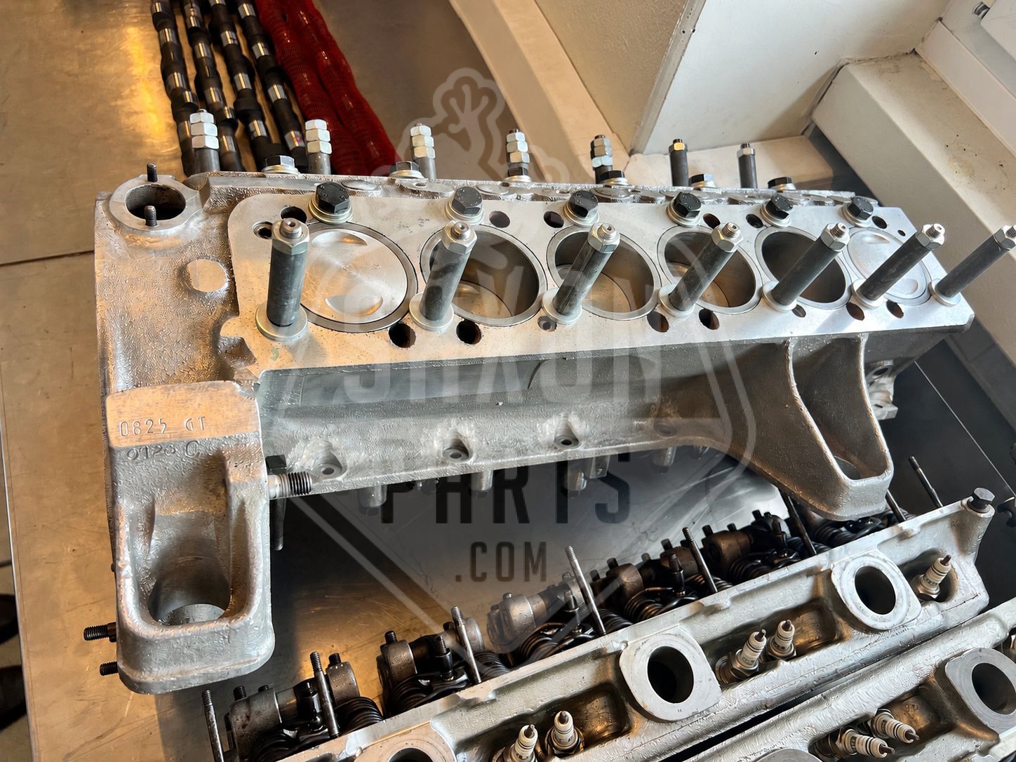 250 Engine block with heads