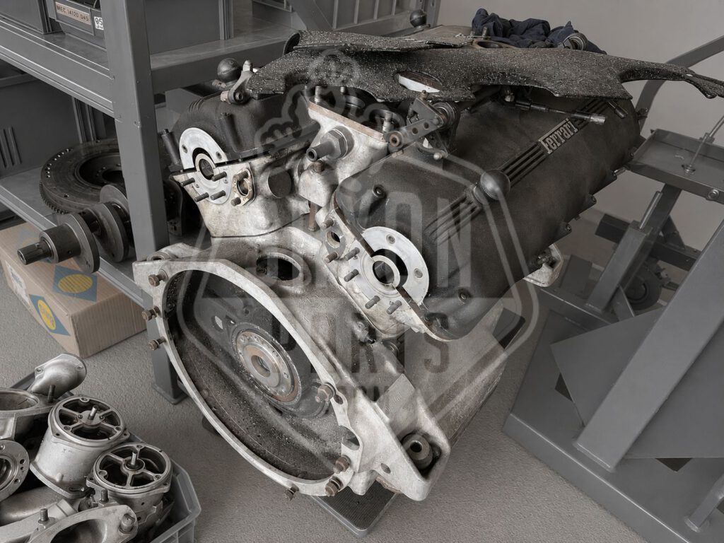 Ferrari 275 GTB engine
